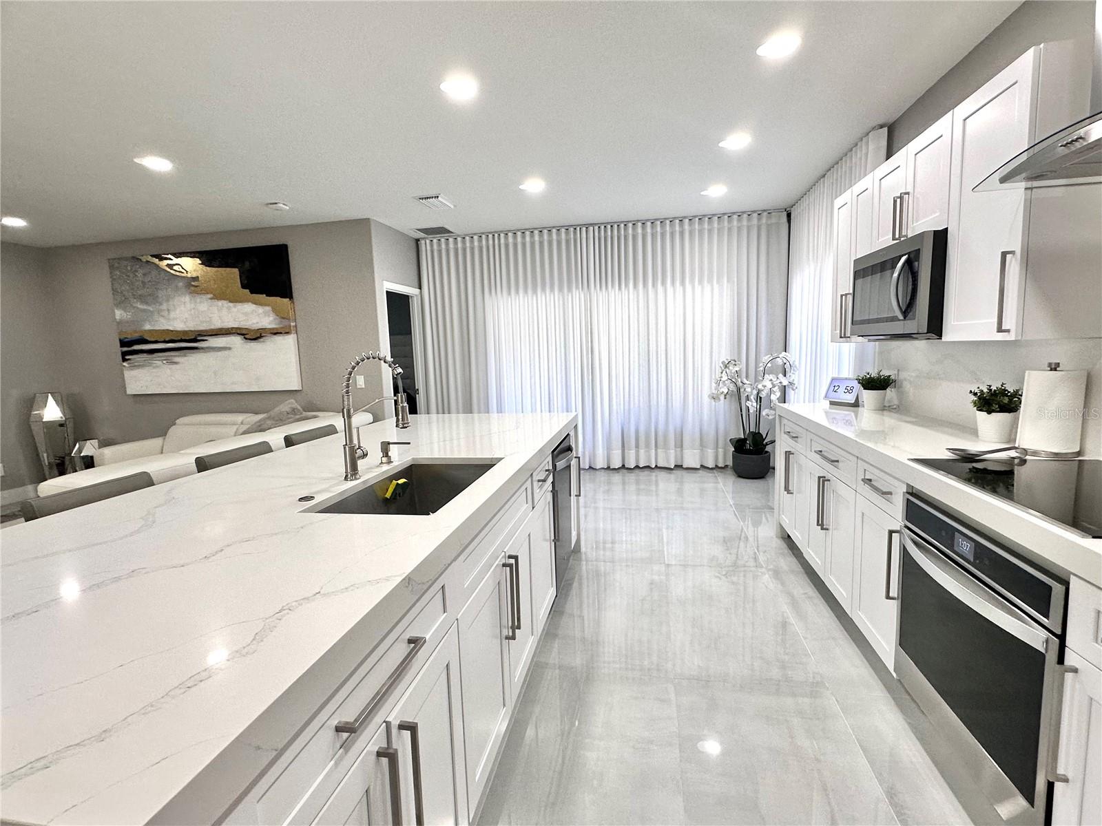 2049 MARSH HAWK DRIVE, ORLANDO, FL, 32837
