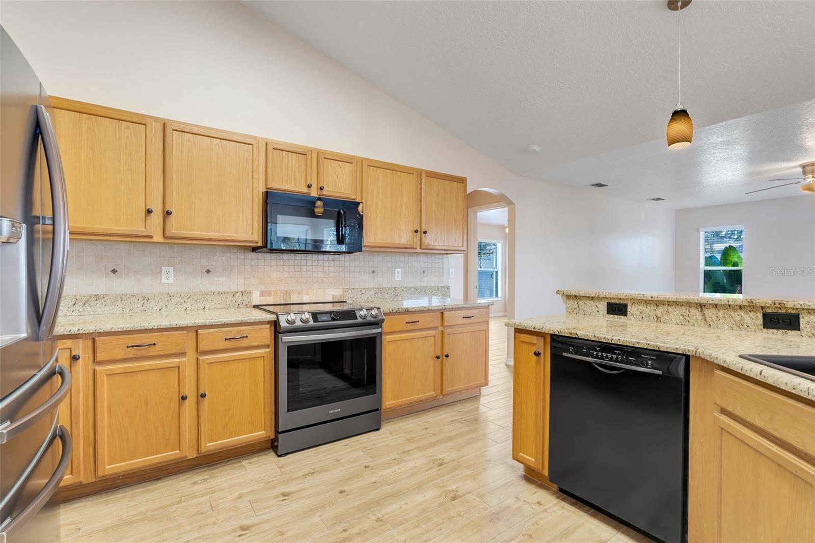 10257 DOVEHILL LN, CLERMONT, FL, 34711