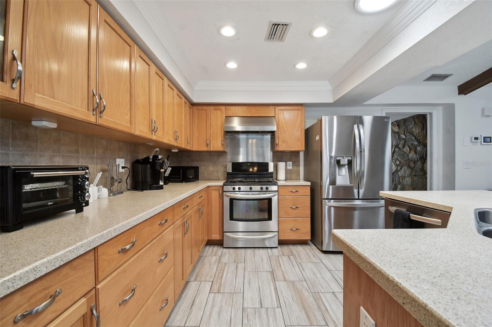 11467 93RD ST, LARGO, FL, 33773