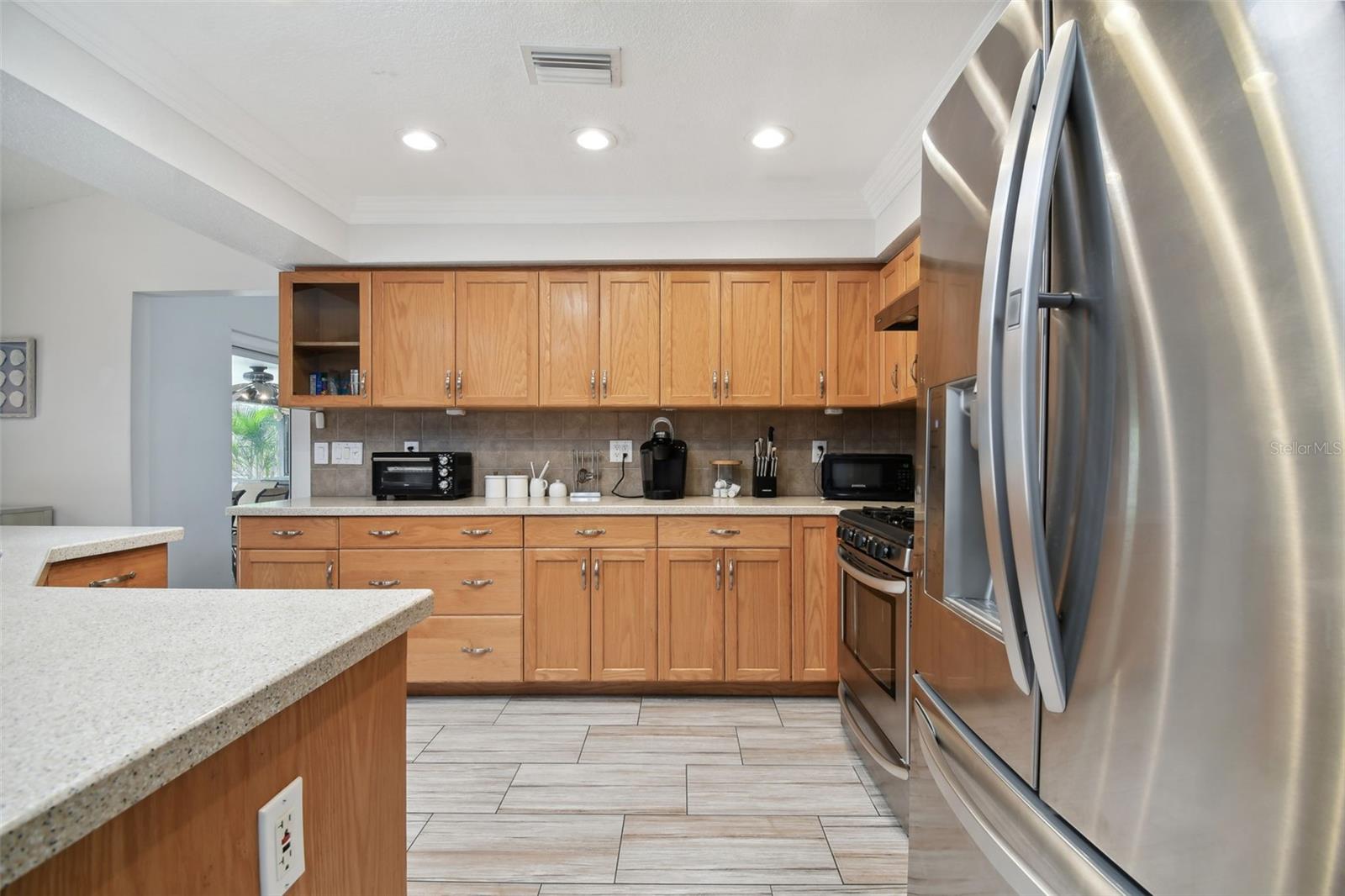 11467 93RD ST, LARGO, FL, 33773