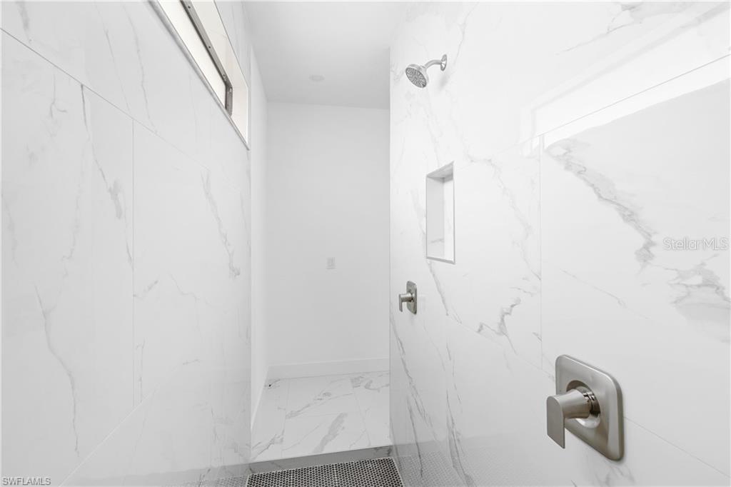 1806 NE 21ST PL, CAPE CORAL, FL, 33909