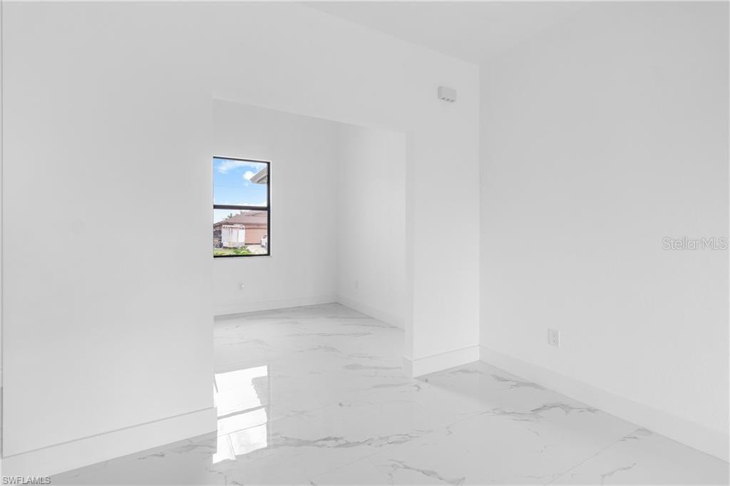 1806 NE 21ST PL, CAPE CORAL, FL, 33909