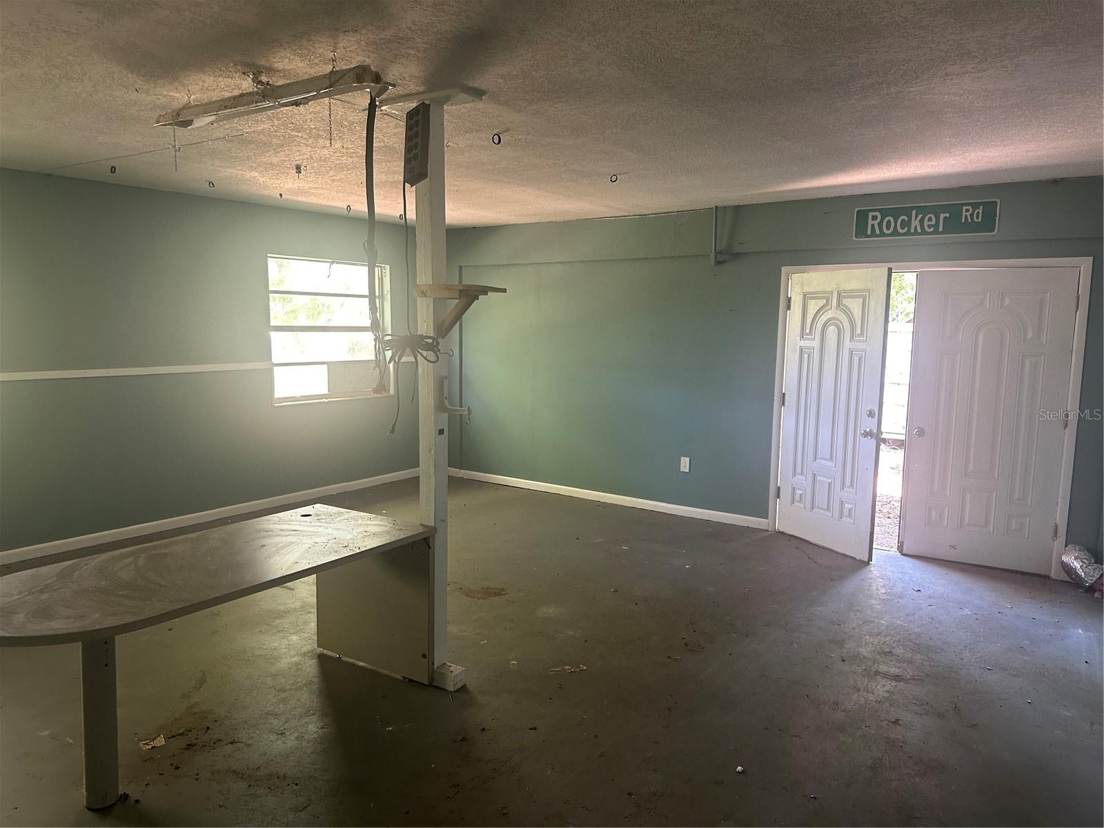 201 COPPER PENNY LN, LITHIA, FL, 33547