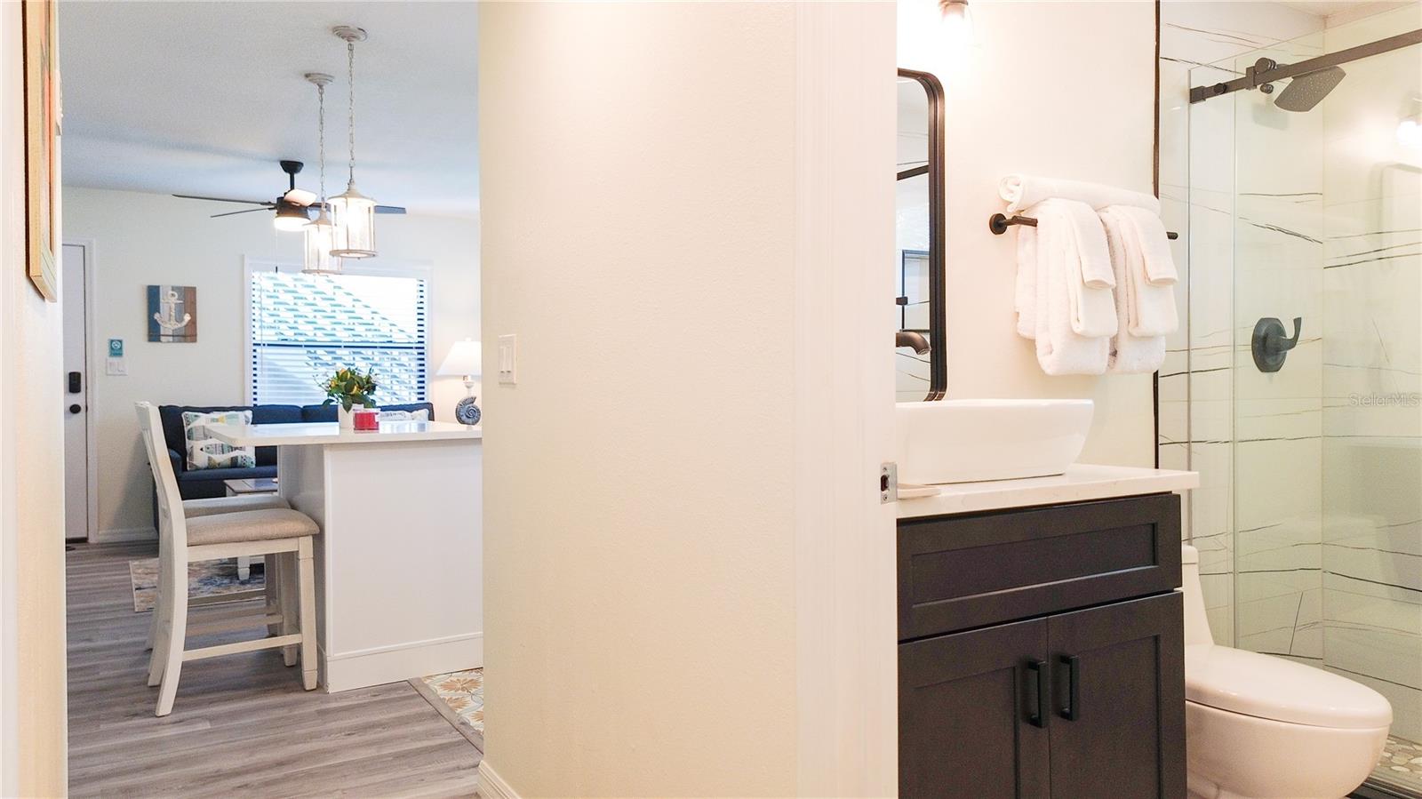 9921 GULF BLVD, TREASURE ISLAND, FL, 33706