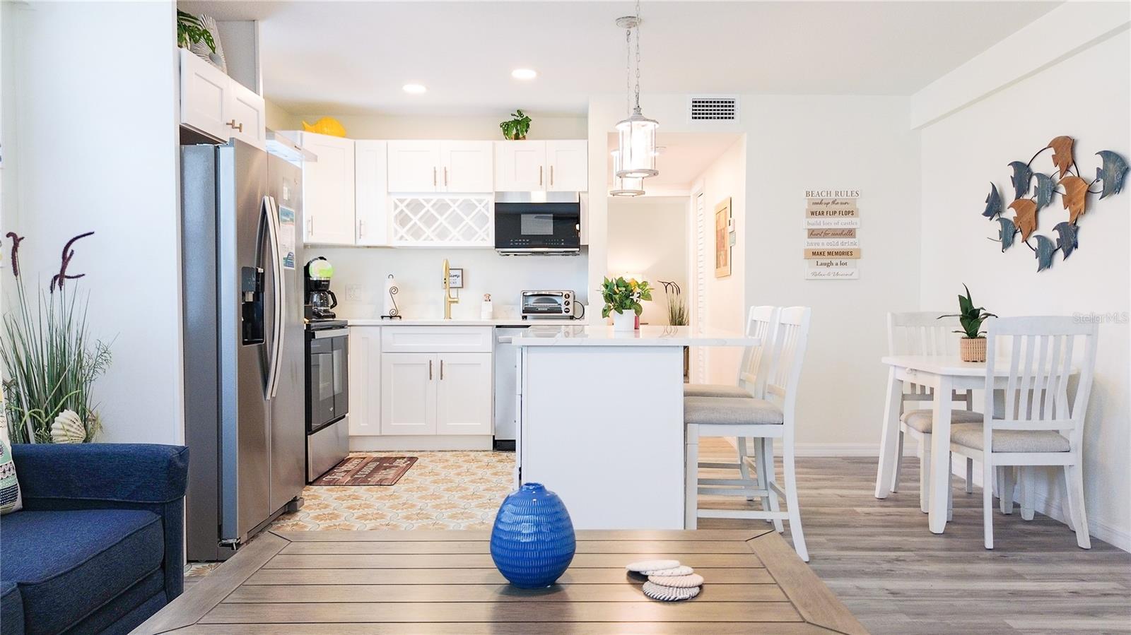 9921 GULF BLVD, TREASURE ISLAND, FL, 33706