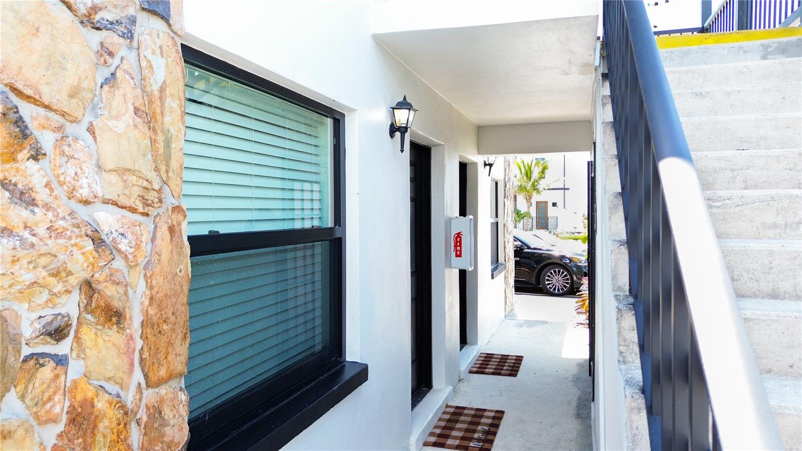 9921 GULF BLVD, TREASURE ISLAND, FL, 33706