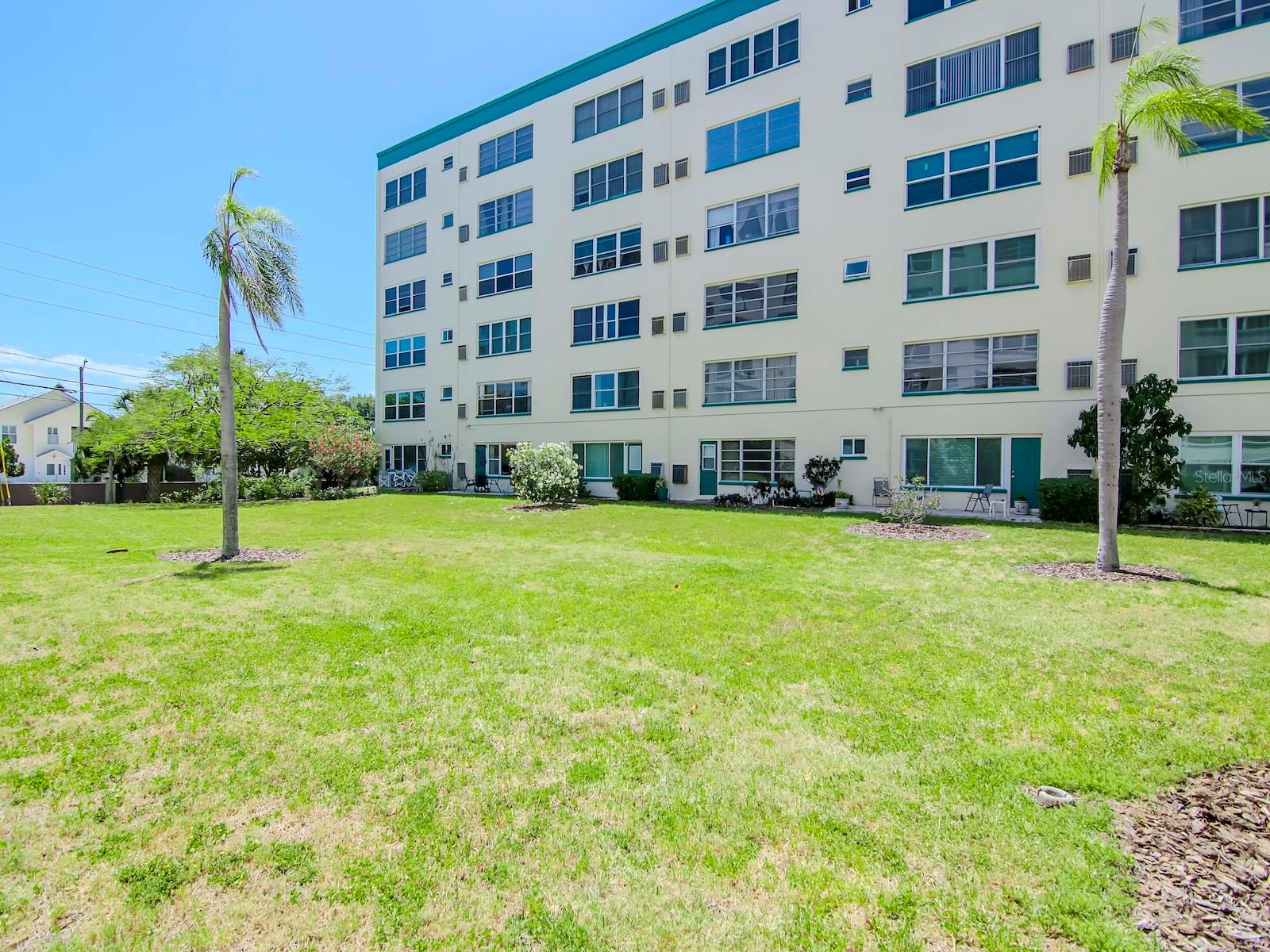 2960 59TH ST S #102, GULFPORT, FL, 33707