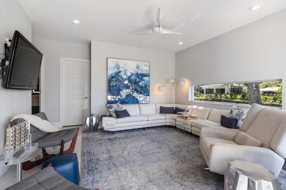 9000 SHAWN PARK PL, ORLANDO, FL, 32819