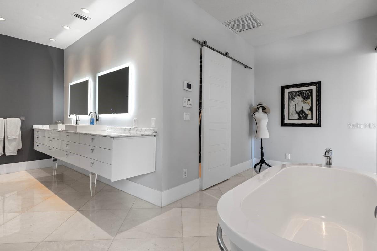 9000 SHAWN PARK PL, ORLANDO, FL, 32819