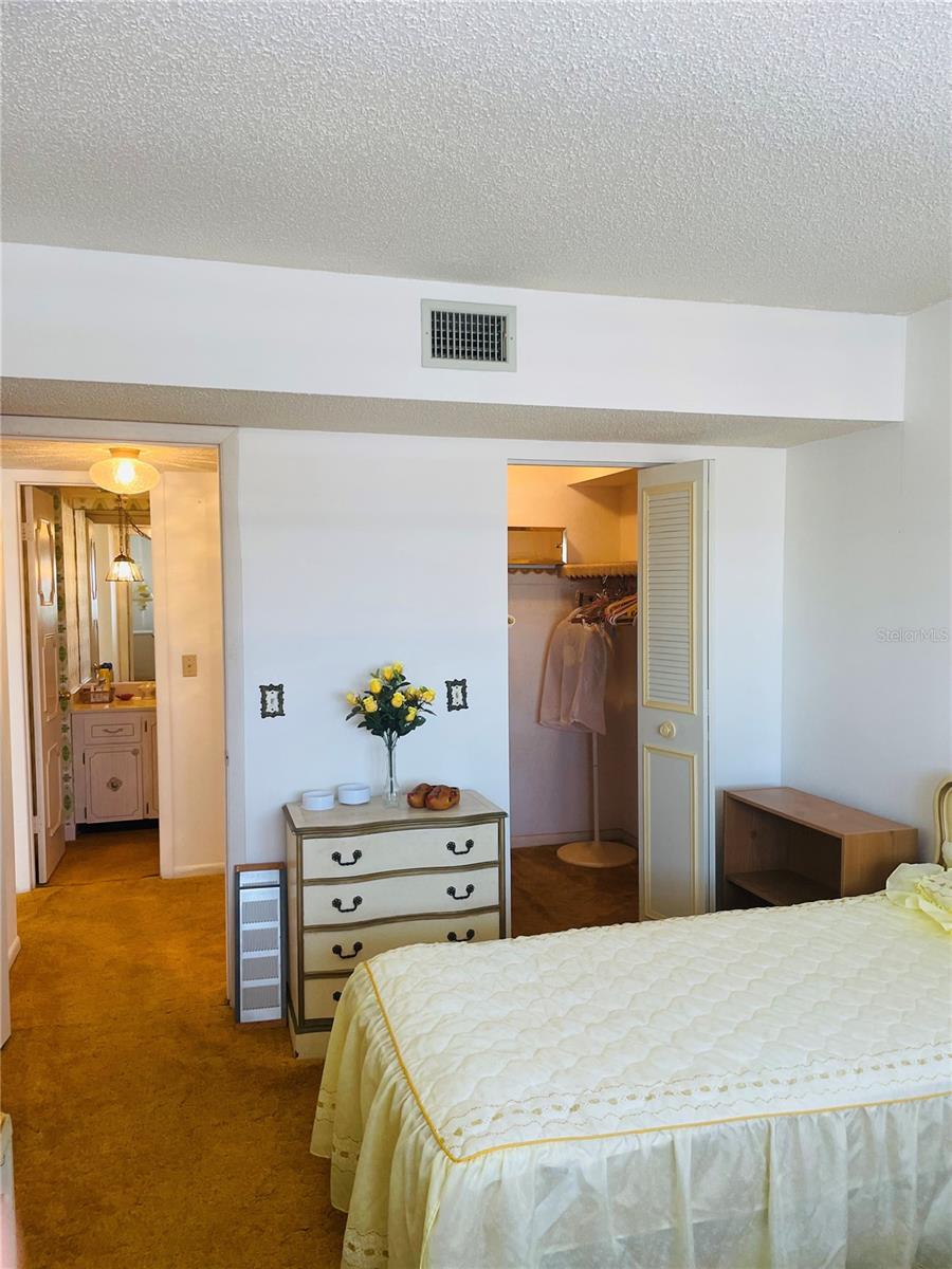 6020 SHORE BLVD S #903, GULFPORT, FL, 33707