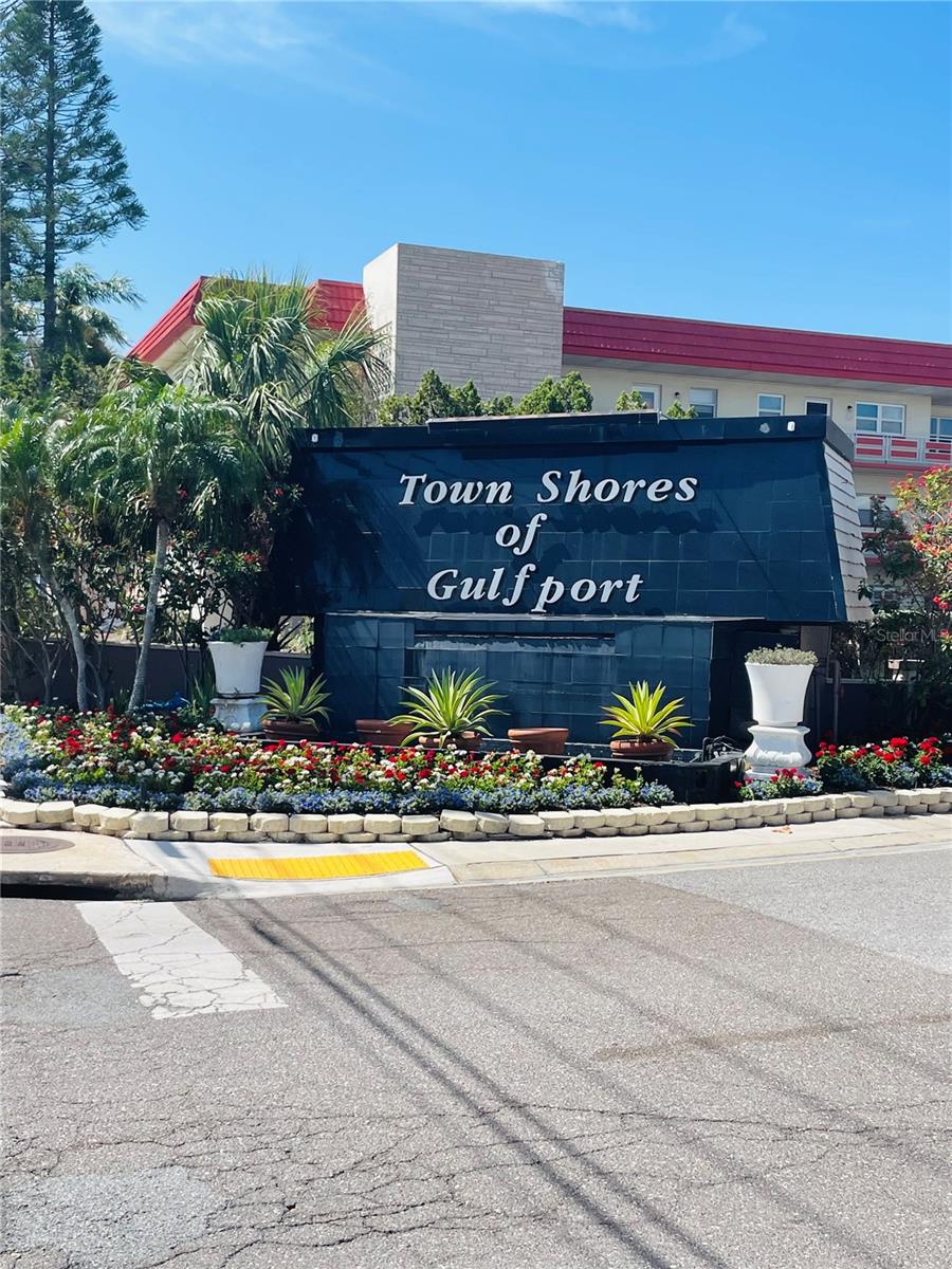 6020 SHORE BLVD S #903, GULFPORT, FL, 33707