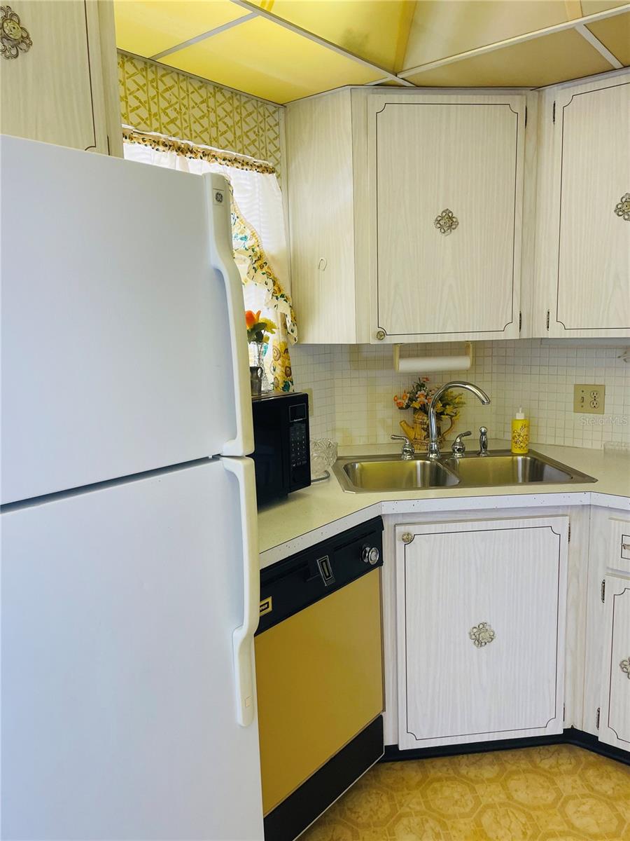 6020 SHORE BLVD S #903, GULFPORT, FL, 33707