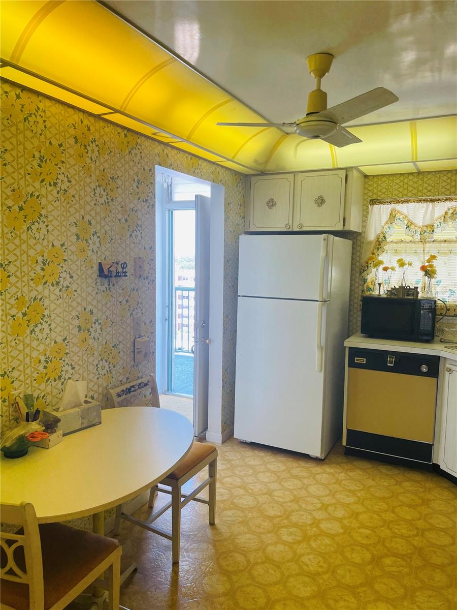 6020 SHORE BLVD S #903, GULFPORT, FL, 33707