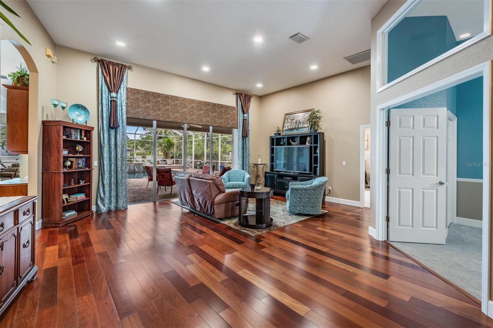 2905 MANOR RIDGE PL, VALRICO, FL, 33596