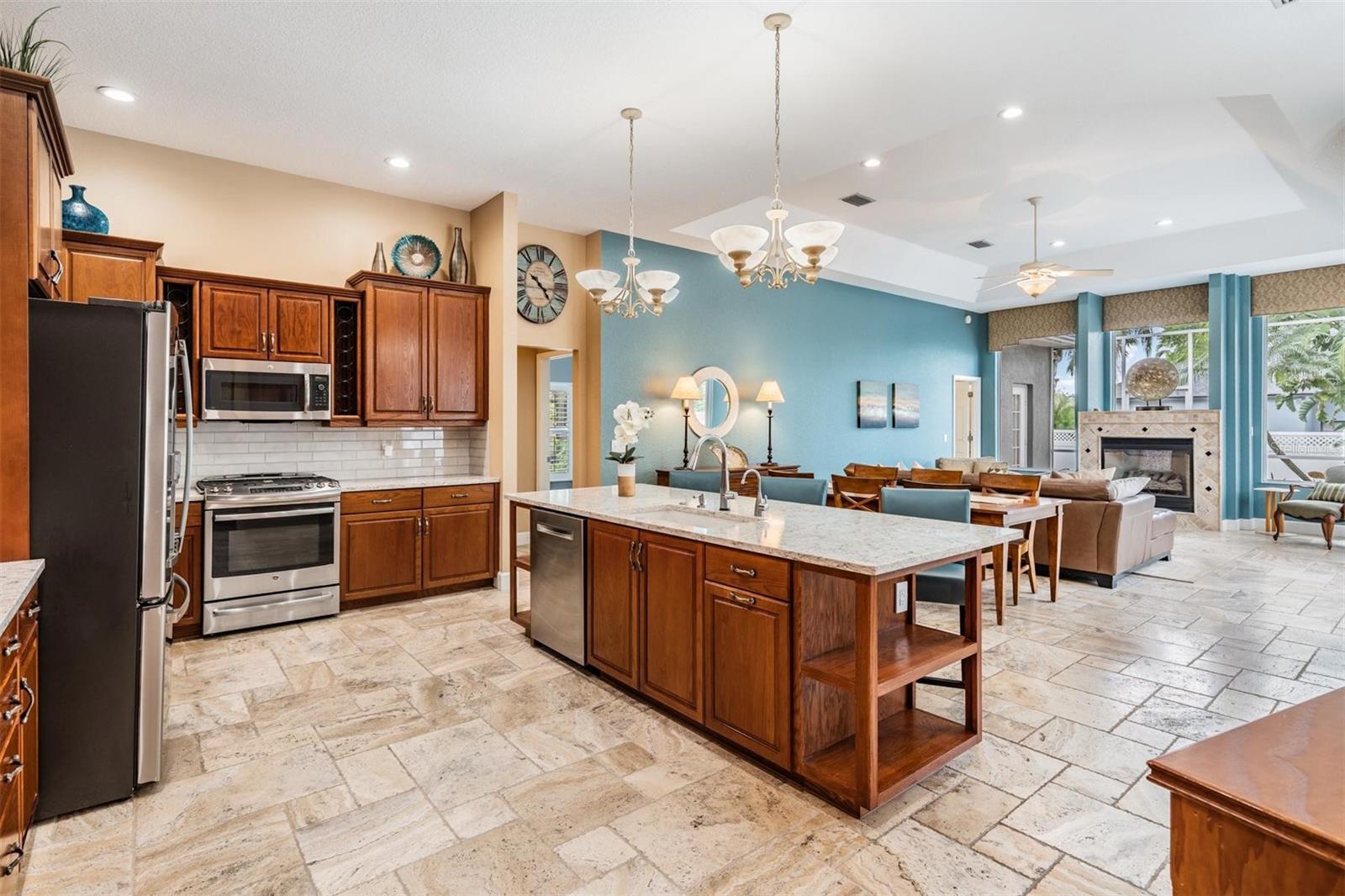 2905 MANOR RIDGE PL, VALRICO, FL, 33596