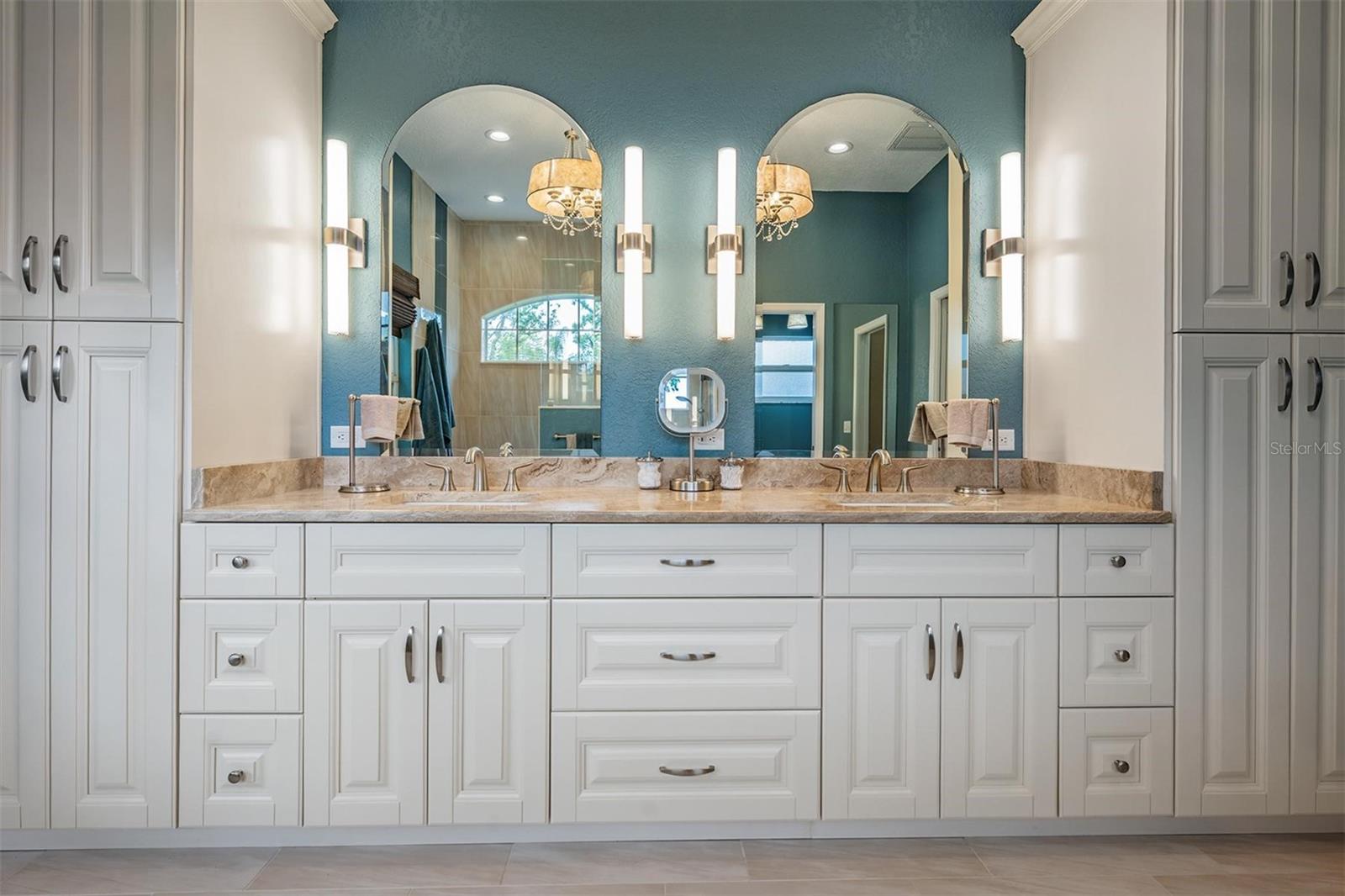 2905 MANOR RIDGE PL, VALRICO, FL, 33596
