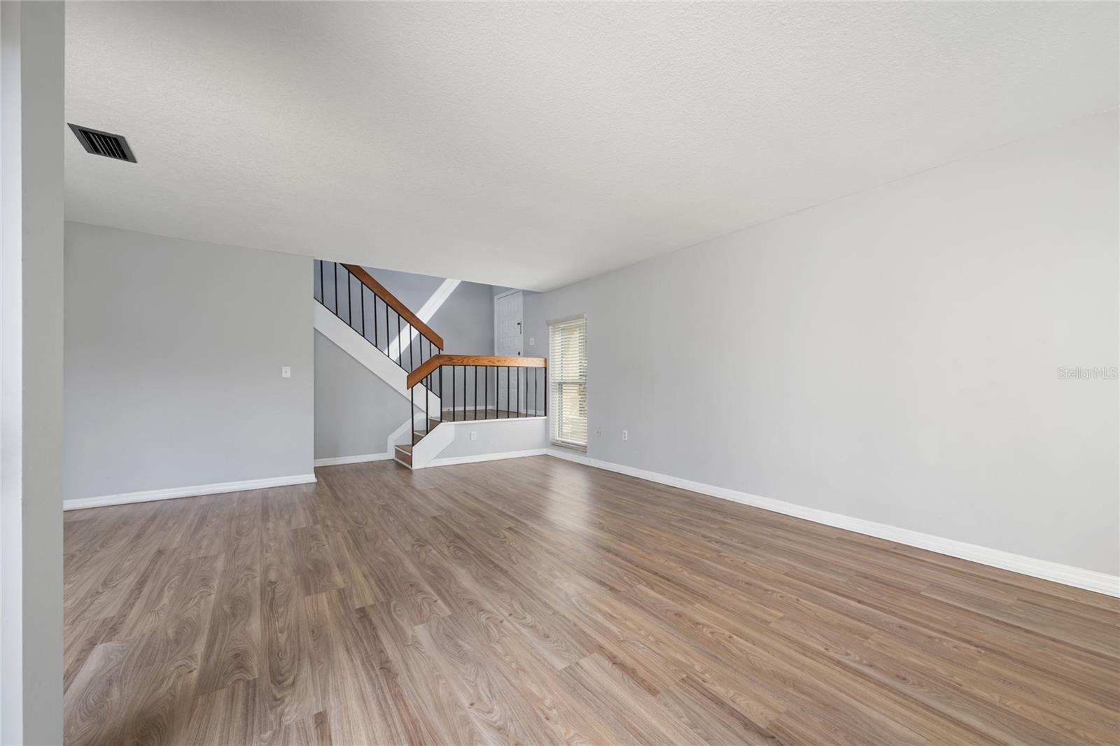 430 HUNTER CIR, KISSIMMEE, FL, 34758
