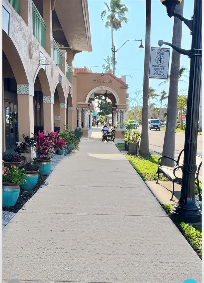 510 AIRPORT AVE E #2C, VENICE, FL, 34285