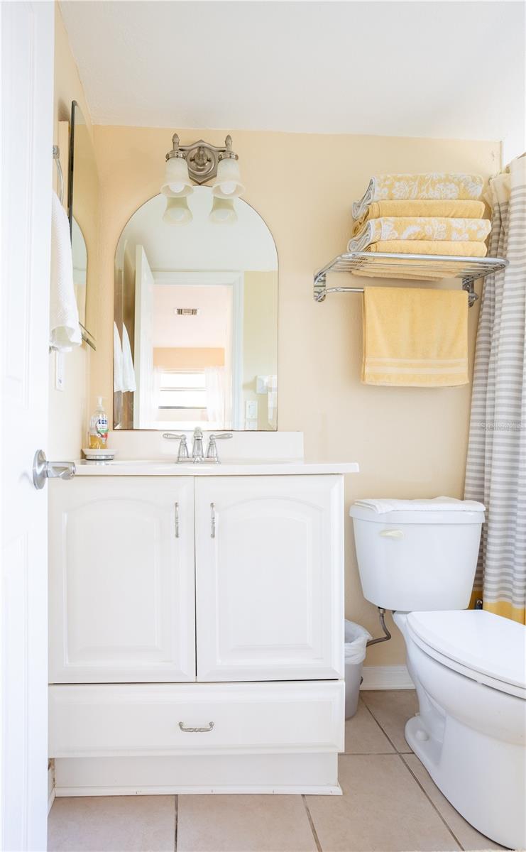 510 AIRPORT AVE E #2C, VENICE, FL, 34285