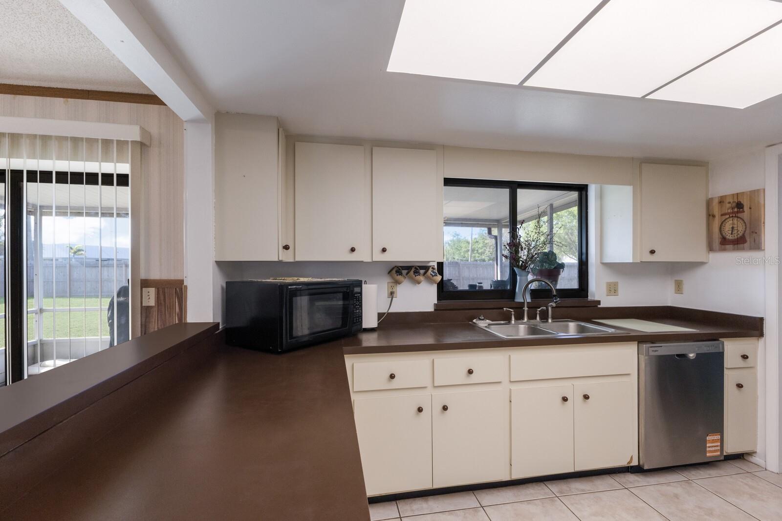 3123 40TH AVE W, BRADENTON, FL, 34205