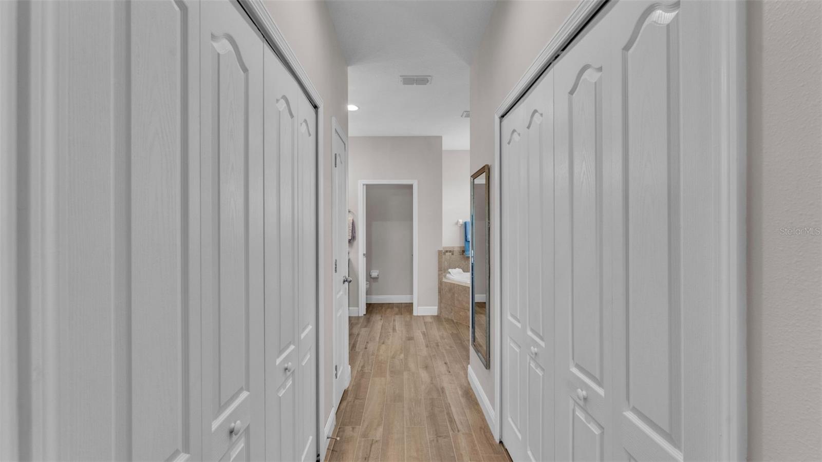 1983 VIA LAGO DR, LAKELAND, FL, 33810