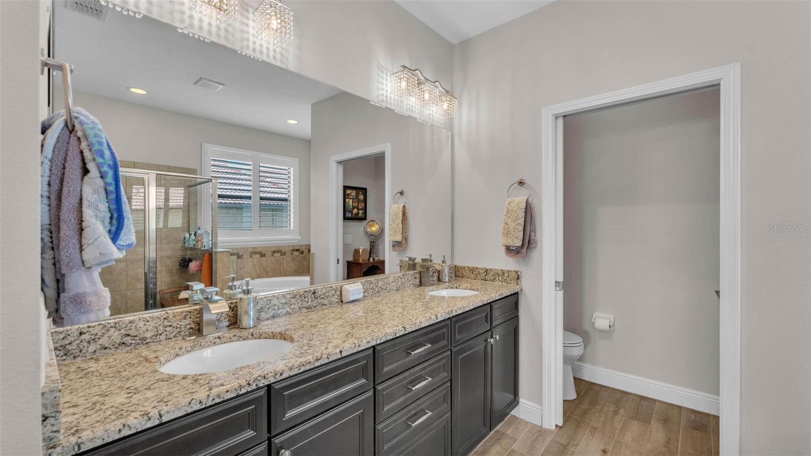 1983 VIA LAGO DR, LAKELAND, FL, 33810