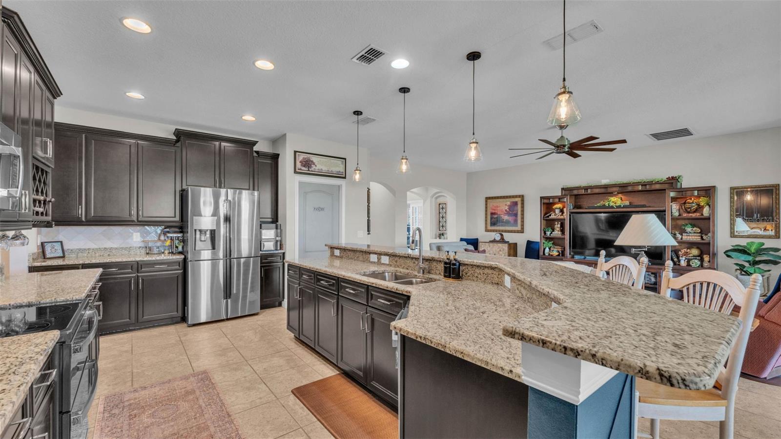 1983 VIA LAGO DR, LAKELAND, FL, 33810