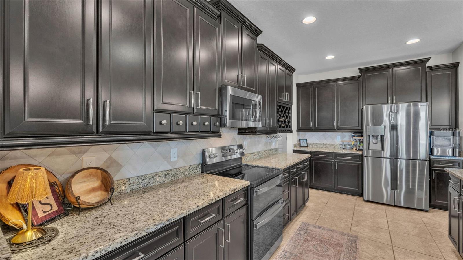 1983 VIA LAGO DR, LAKELAND, FL, 33810