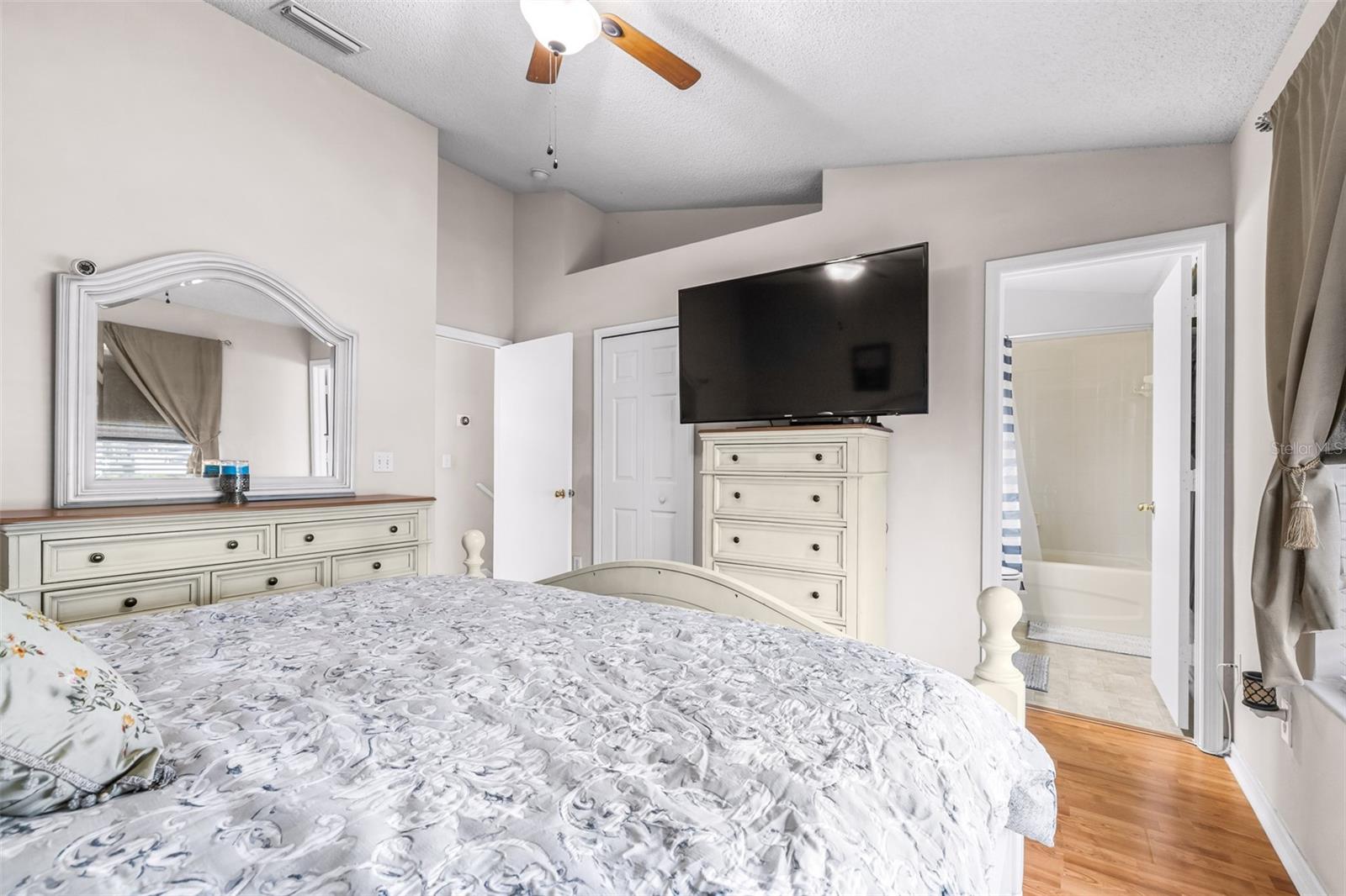 1411 SEDGWICK DR, WESLEY CHAPEL, FL, 33543