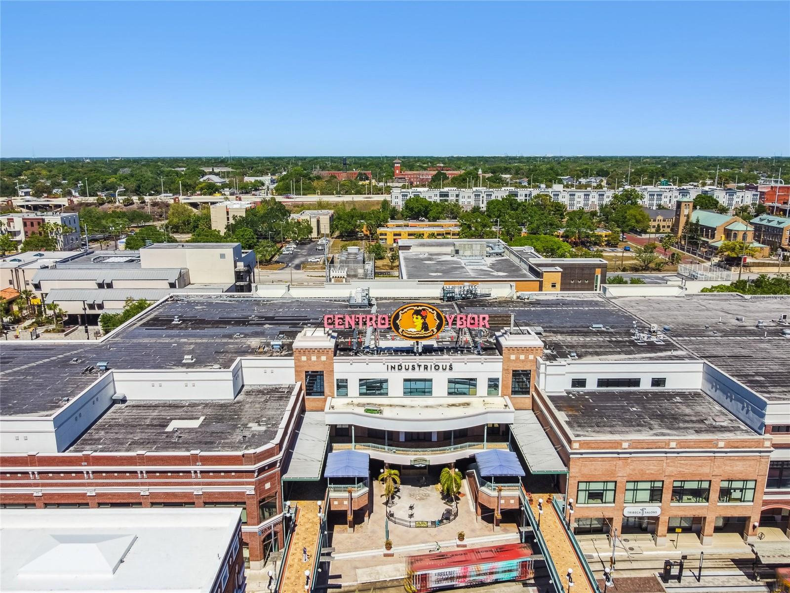 2011 STUART ST, TAMPA, FL, 33605