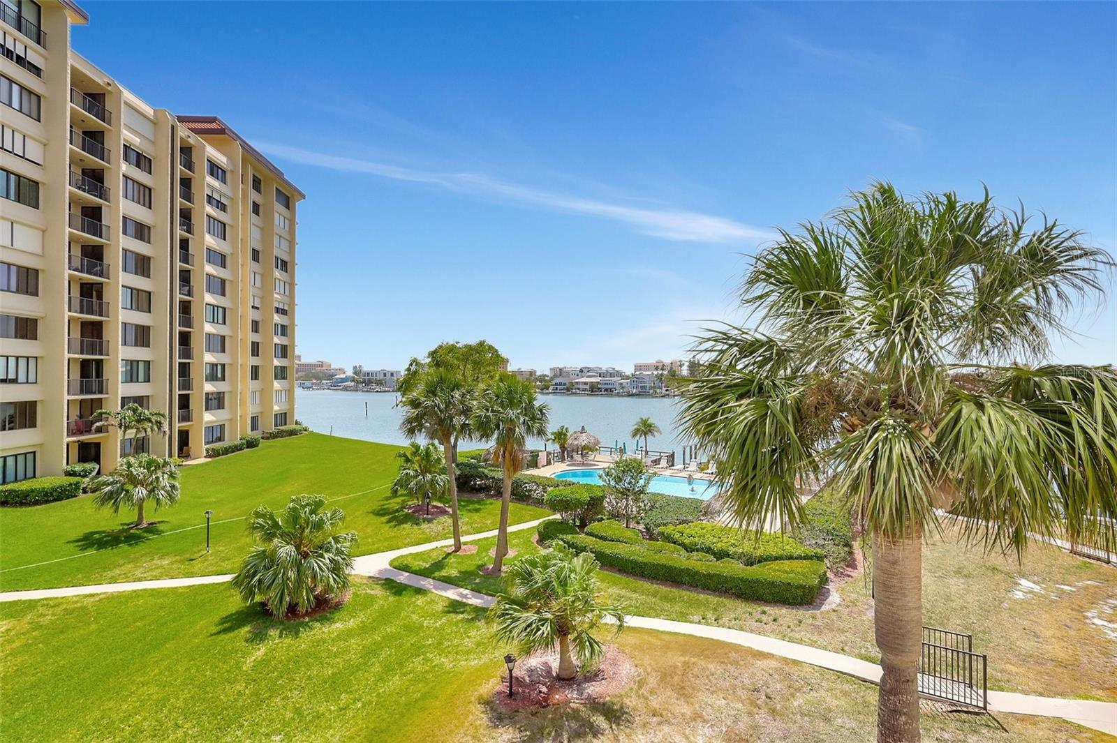 736 ISLAND WAY #303, CLEARWATER BEACH, FL, 33767