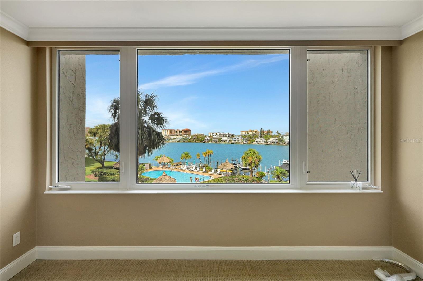 736 ISLAND WAY #303, CLEARWATER BEACH, FL, 33767