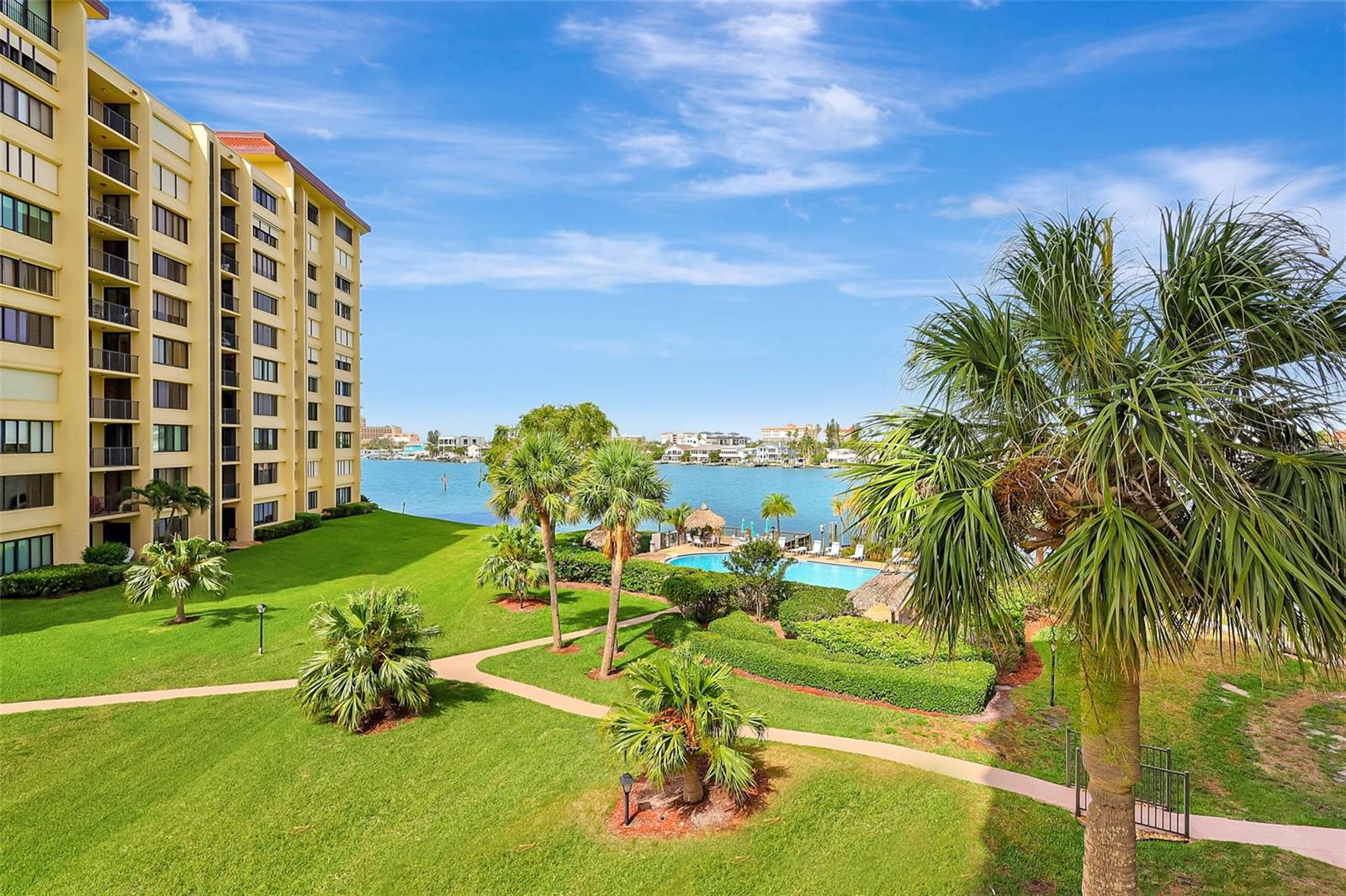 736 ISLAND WAY #303, CLEARWATER BEACH, FL, 33767