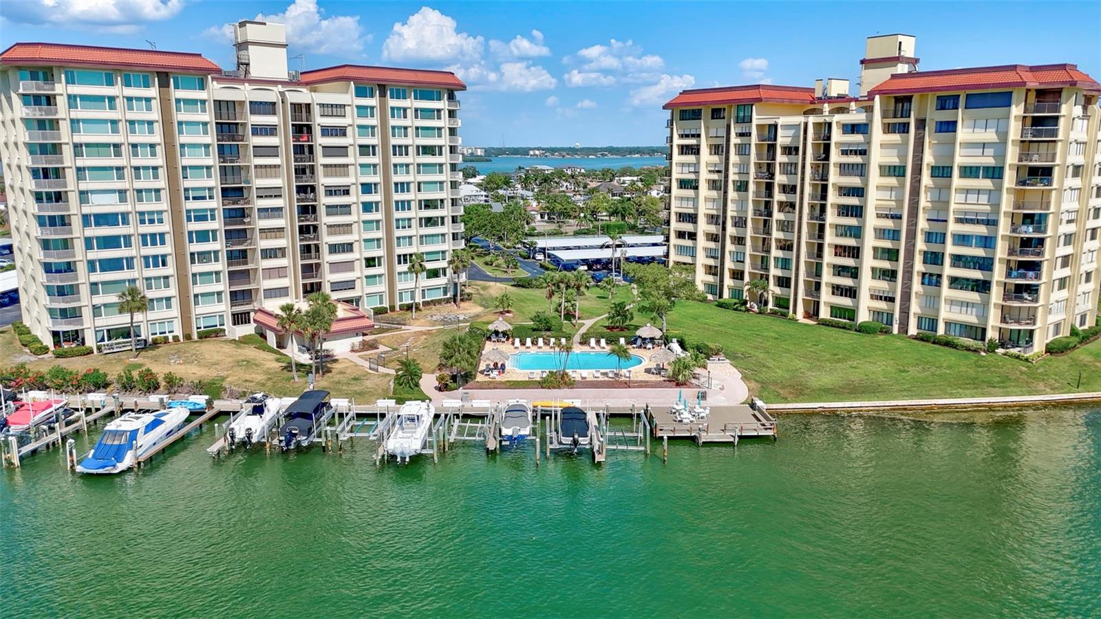 736 ISLAND WAY #303, CLEARWATER BEACH, FL, 33767