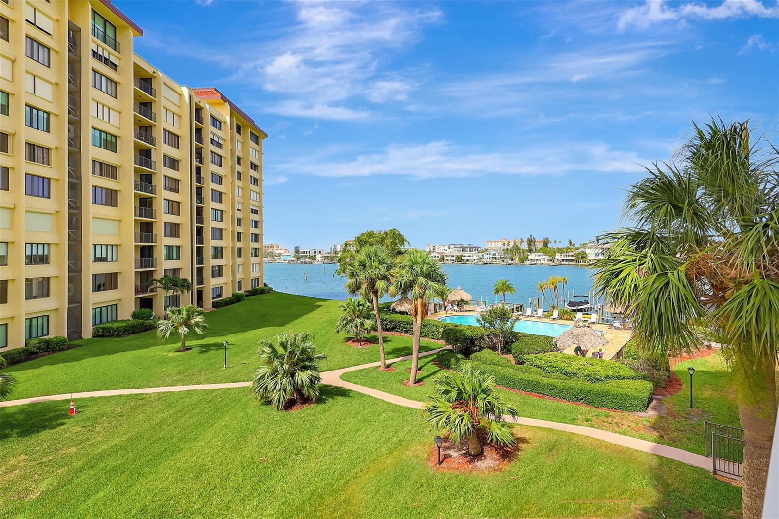 736 ISLAND WAY #303, CLEARWATER BEACH, FL, 33767
