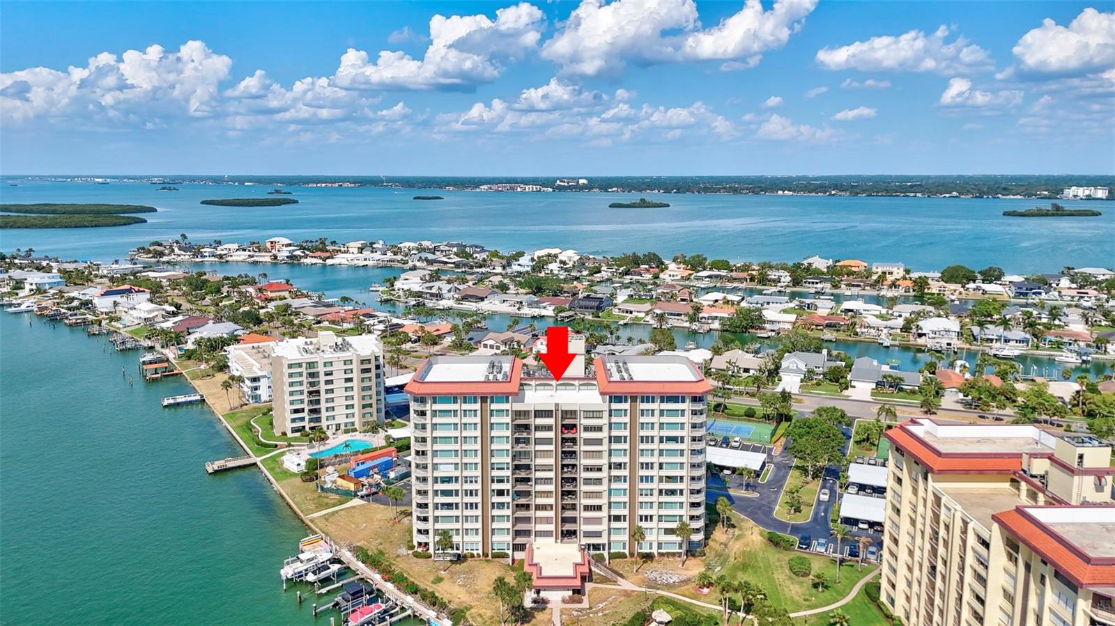 736 ISLAND WAY #303, CLEARWATER BEACH, FL, 33767