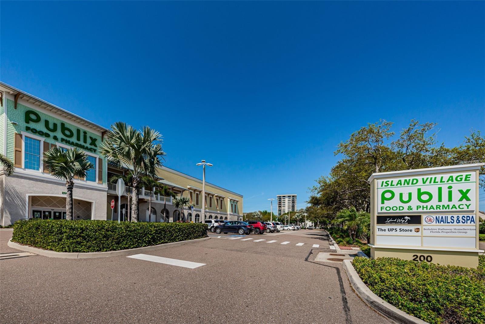 736 ISLAND WAY #303, CLEARWATER BEACH, FL, 33767