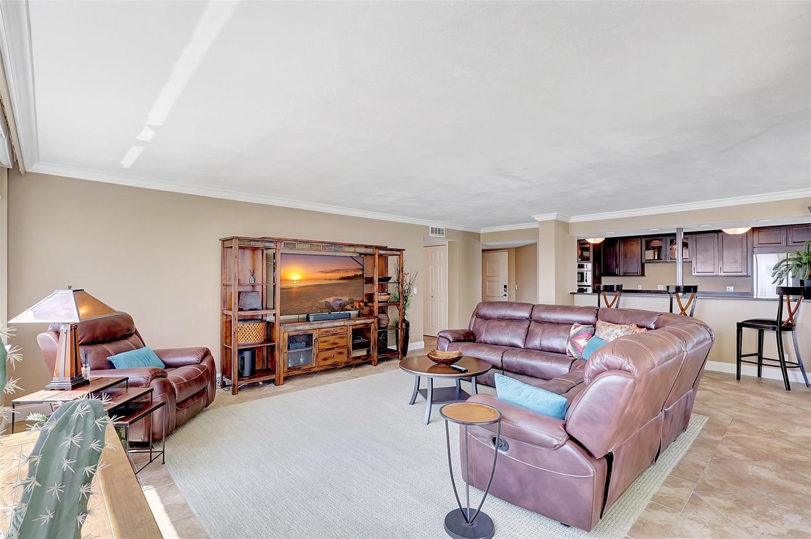 736 ISLAND WAY #303, CLEARWATER BEACH, FL, 33767