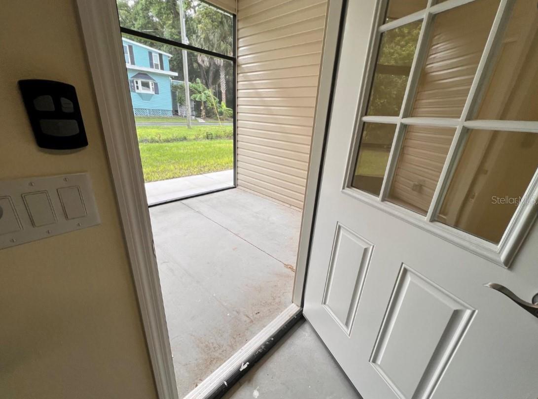 501 N SIMPSON ST, MOUNT DORA, FL, 32757