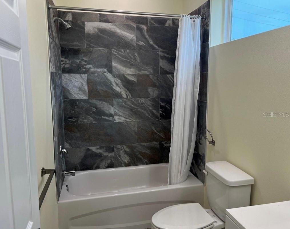 501 N SIMPSON ST, MOUNT DORA, FL, 32757