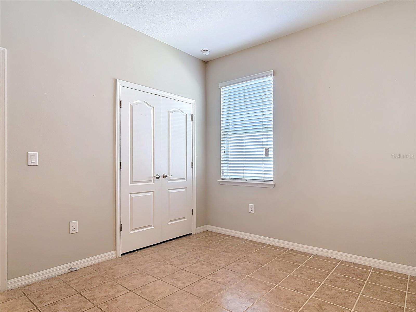 669 E VICTORIA TRAILS BLVD, DELAND, FL, 32724