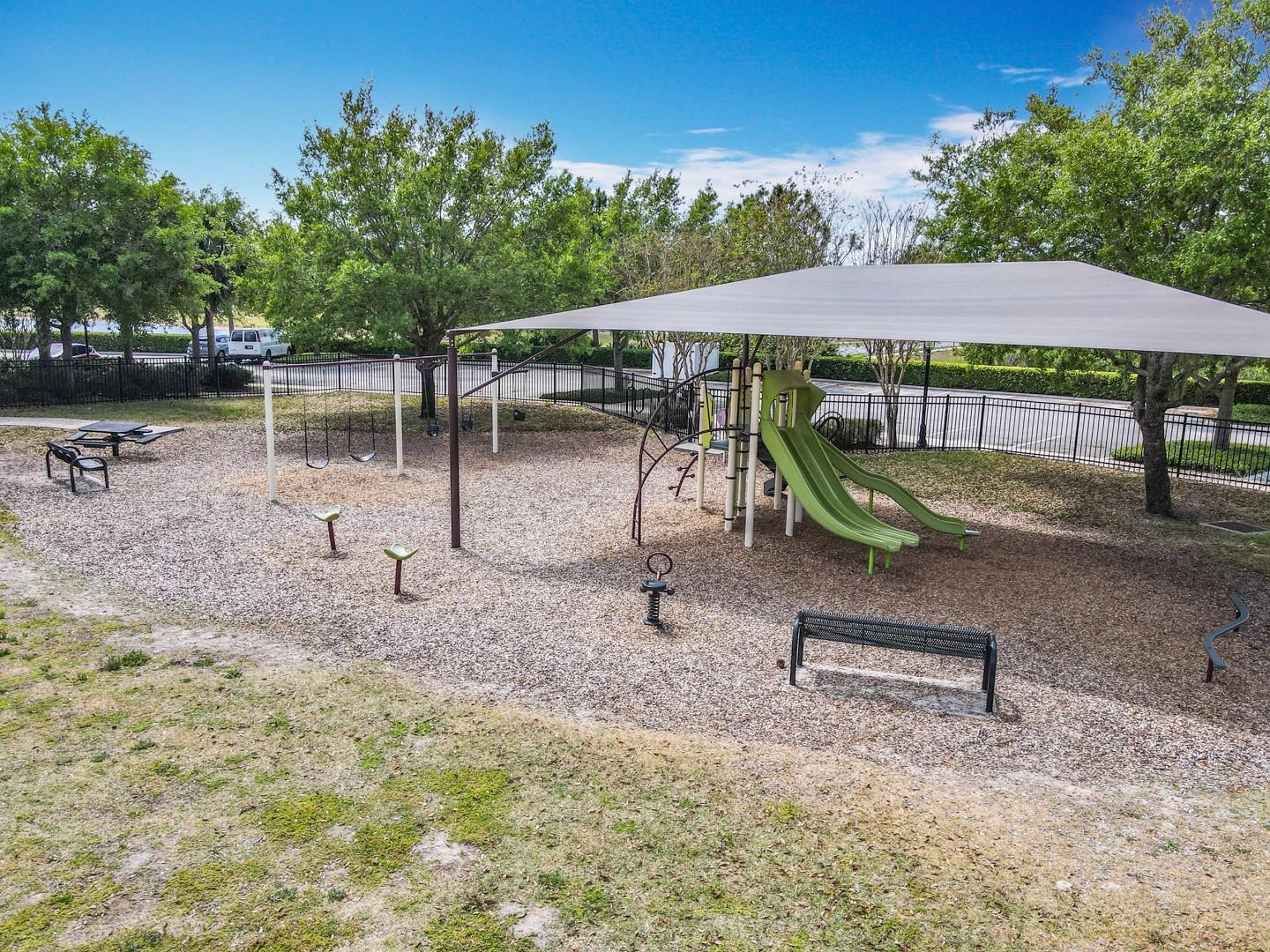 669 E VICTORIA TRAILS BLVD, DELAND, FL, 32724