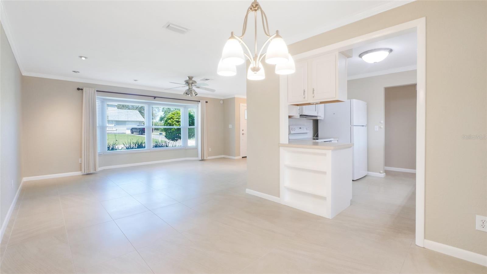 8392 137TH LN, SEMINOLE, FL, 33776