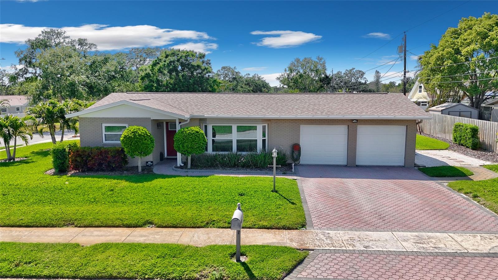 8392 137TH LN, SEMINOLE, FL, 33776