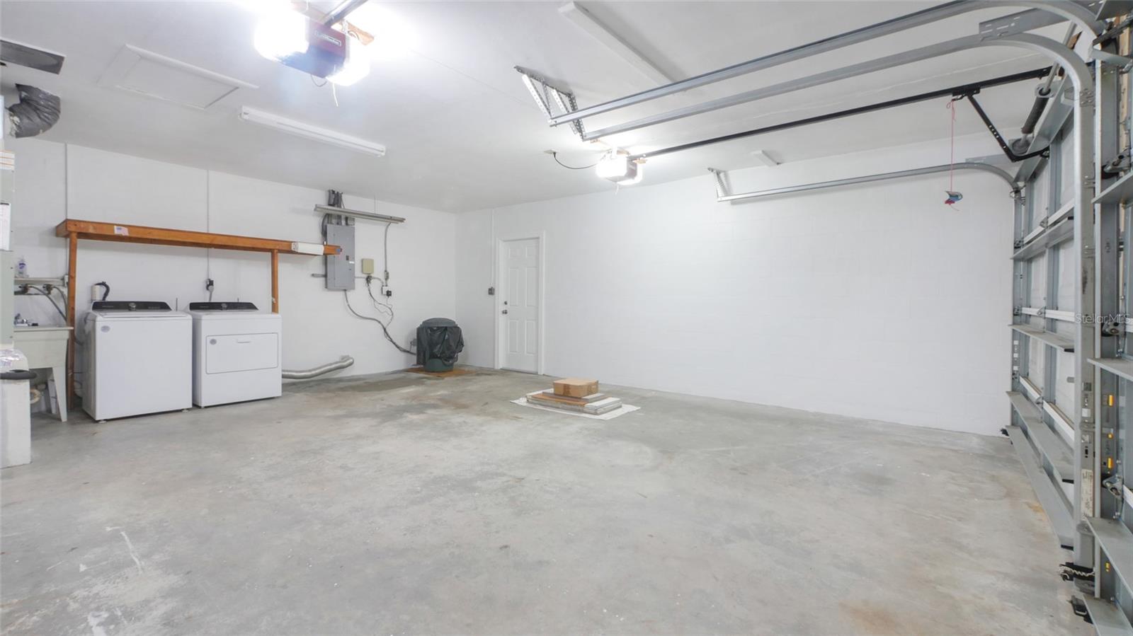 8392 137TH LN, SEMINOLE, FL, 33776