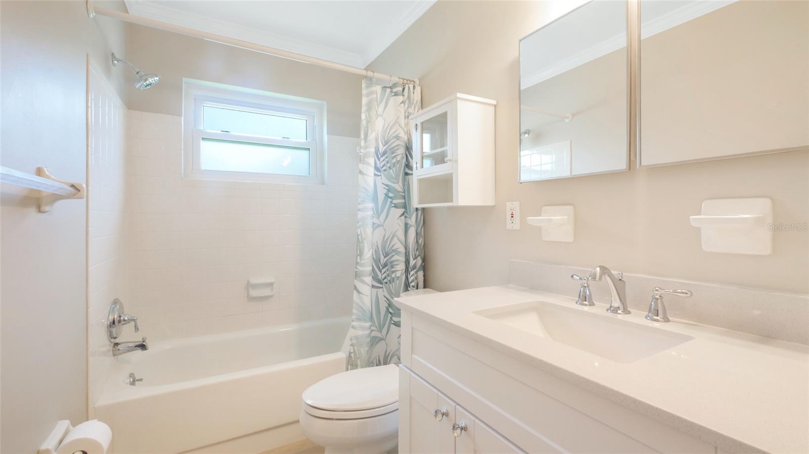 8392 137TH LN, SEMINOLE, FL, 33776