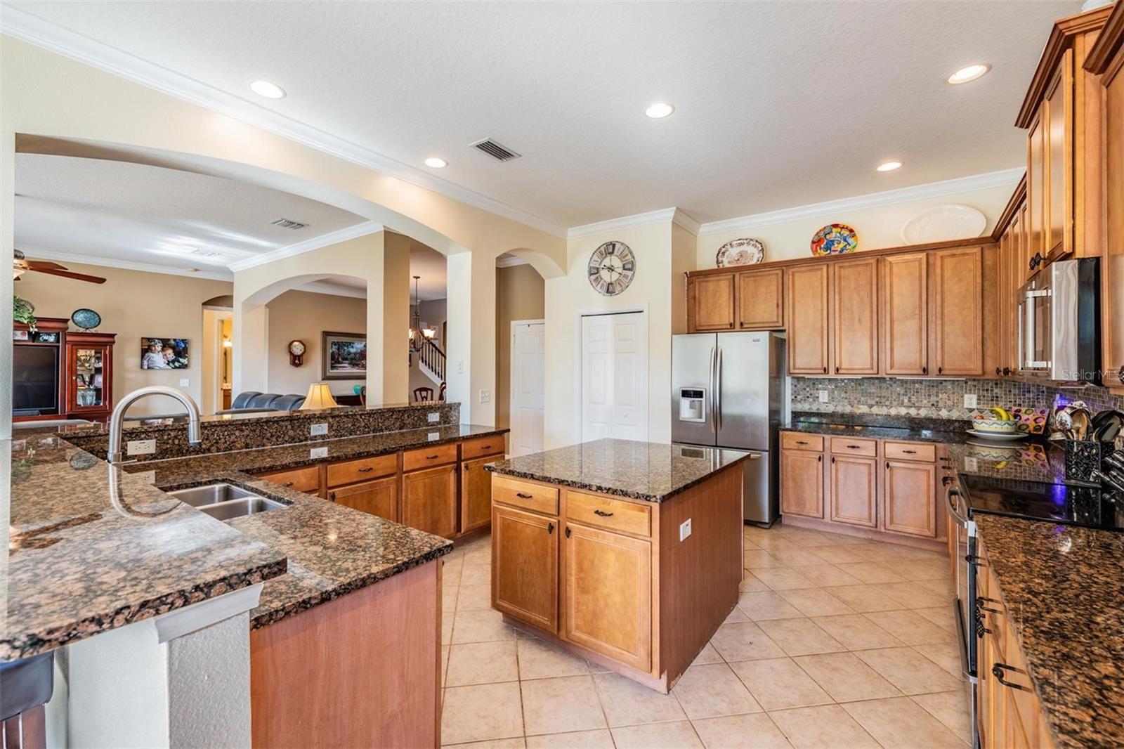 3211 GRASSGLEN PL, WESLEY CHAPEL, FL, 33544