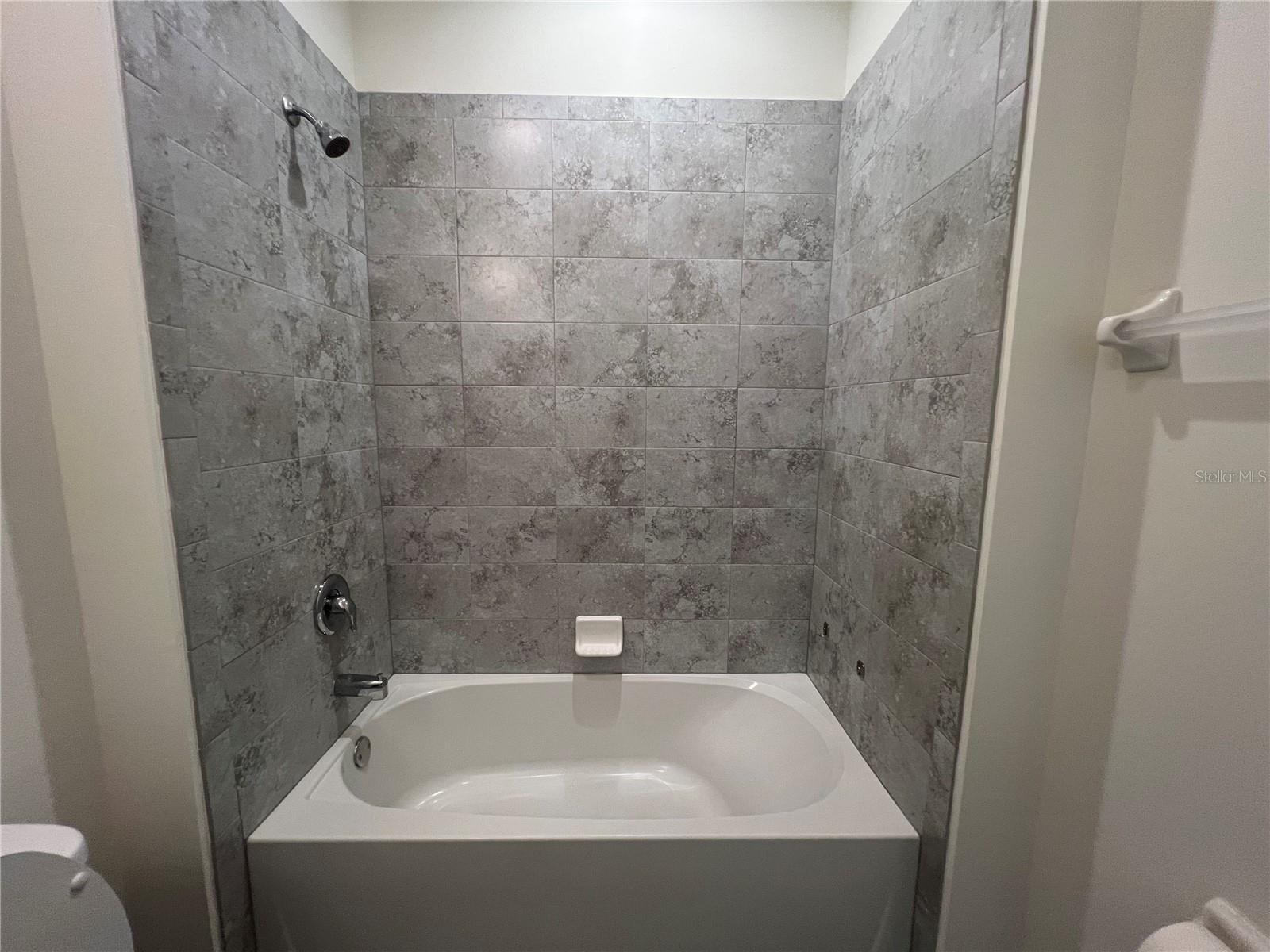 354 ALBATROSS RD, ROTONDA WEST, FL, 33947