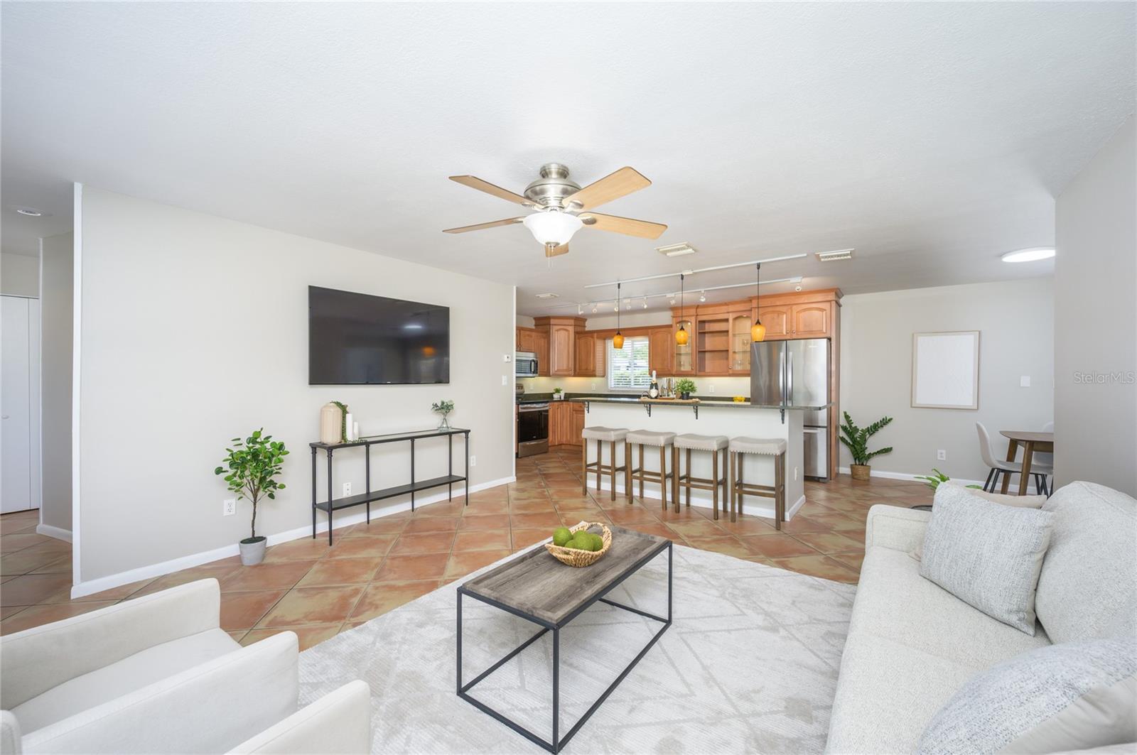 306 ROBIN HILL DR, ALTAMONTE SPRINGS, FL, 32701