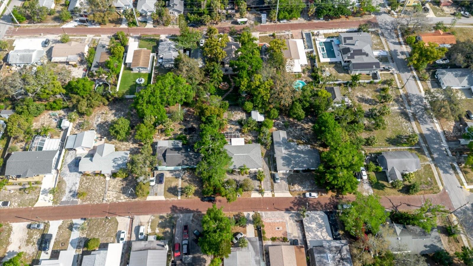 549 E CENTER ST, TARPON SPRINGS, FL, 34689